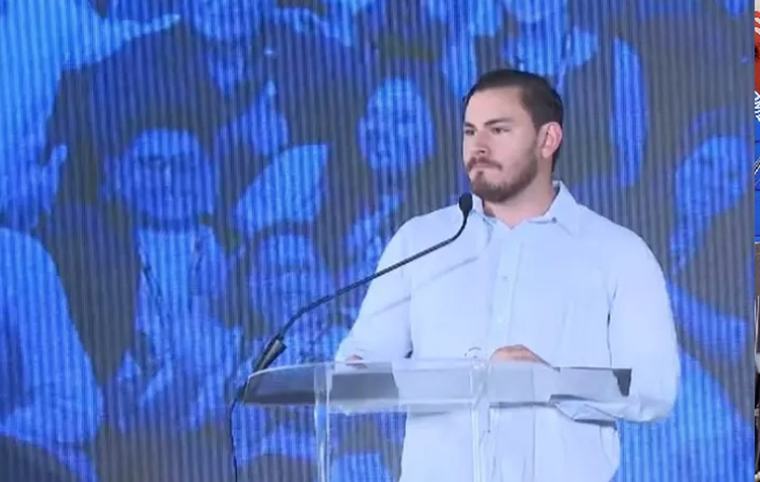 Vamos aprueba convertirse en partido político