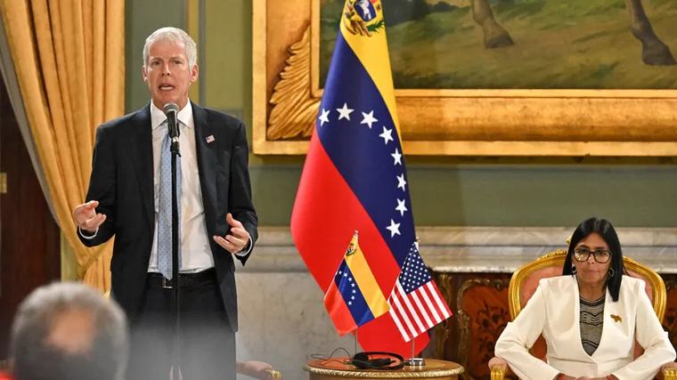 Venezuela y EEUU firman nuevos acuerdos petroleros, figuran las empresas Chevron, Eni y GE Vernova