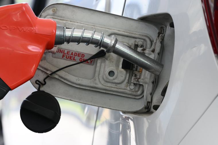 Prepárese: gasolina y diésel subirán de precio desde este viernes