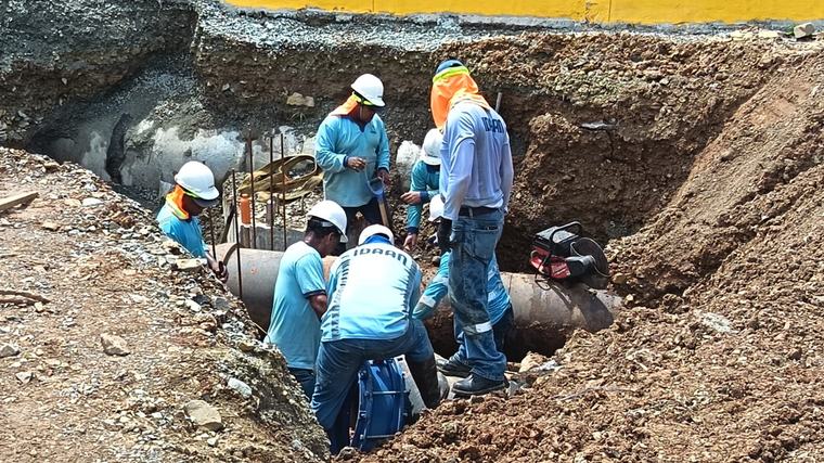 IDAAN activa programa "Panamá Sin Fugas" en Tocumen y 24 de Diciembre