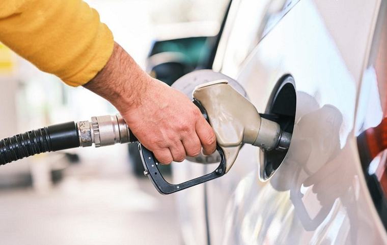 Precios de los combustibles aumentarán desde este viernes