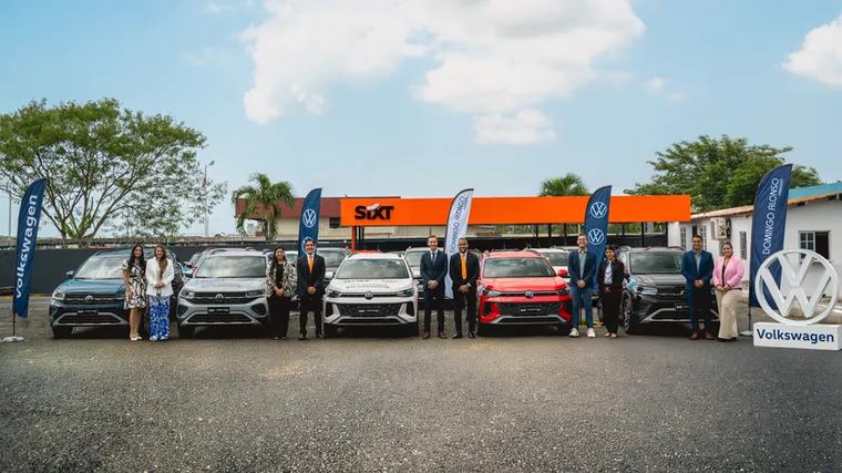Domingo Alonso entrega a SIXT Panamá su primera flota mediante arrendamiento operativo