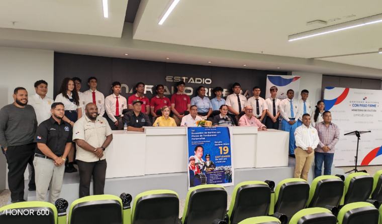 Primer encuentro de bandas con temas de tamboreras