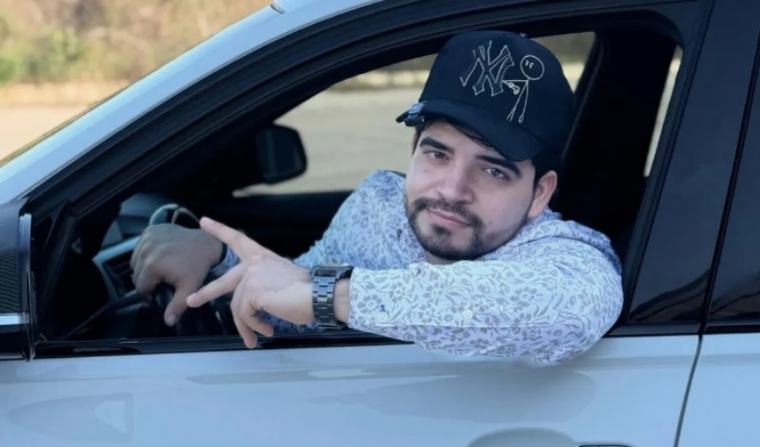 Asesinan a tiros a un creador de contenidos mexicano en plena emisión