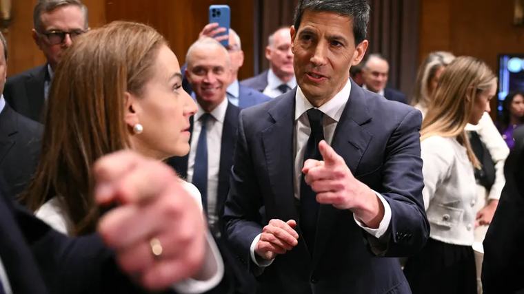 Presidente de la Reserva Federal afirma que la inflación en EEUU es 'preocupante'