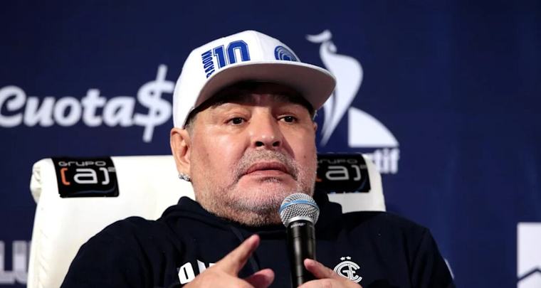 Psiquiatra de la junta médica dice que Maradona debió ser ingresado en una clínica
