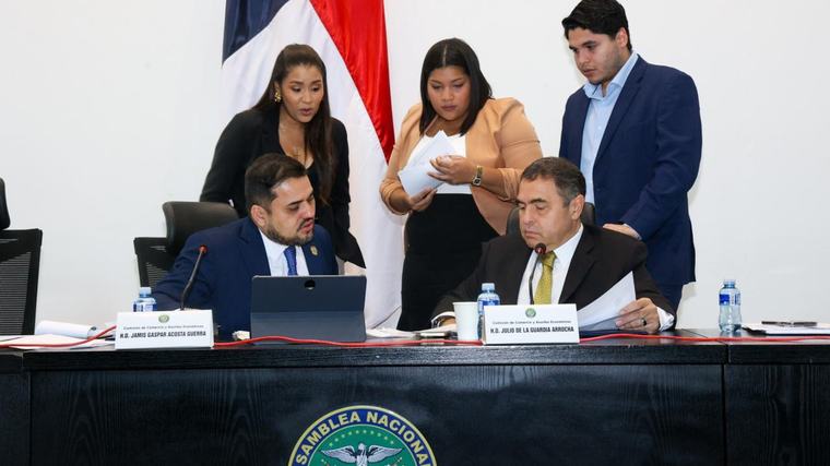 Asamblea somete a consulta iniciativas sobre ‘back office’ en San Miguelito e hipoteca inversa