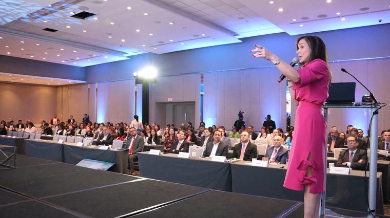 Panamá avanza en proceso de acercamiento con la OCDE