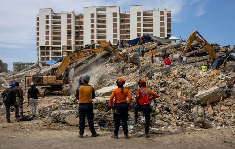 Venezuela supera los 6.500 muertos después de dos meses de los terremotos