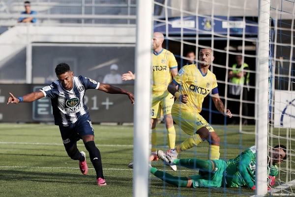 El panameño Yoel Bárcenas debuta con gol en el Iraklis 1908